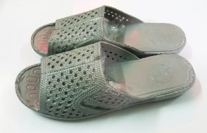 The Iconic “Tổ Ong” Slippers: A Symbol of Vietnamese Everyday Life