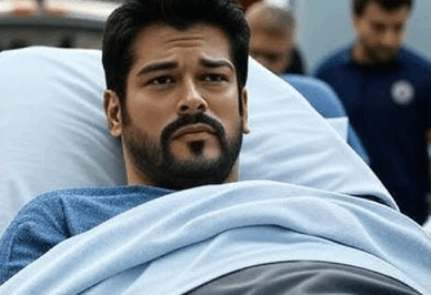 İntihar girişiminde bulunan Burak Özçivit, acilen hastaneye sevk edildi. 🚑💔