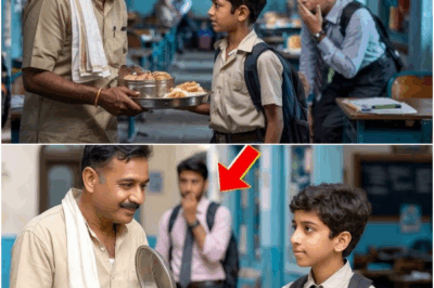 चपरासी रोज़ भूखे छात्र को खिलाता था अपने टिफिन से खाना, जब छात्र की सच्चाई सामने आई तो होश उड़ गए!