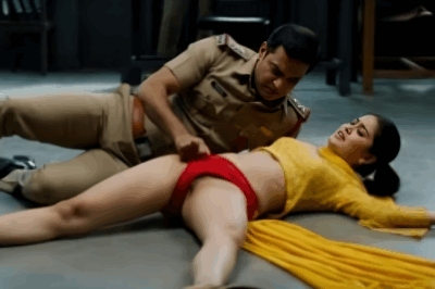 “एक फाइल की वजह से दरोगा भड़क उठा… लड़की पर कौन-सा दबाव बनाया?”